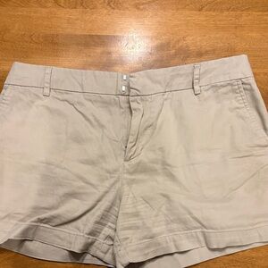 Jones and Co Jones New York Classic Tan Women's Shorts
